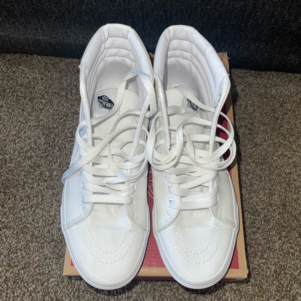 Sk8-Hi
True White
